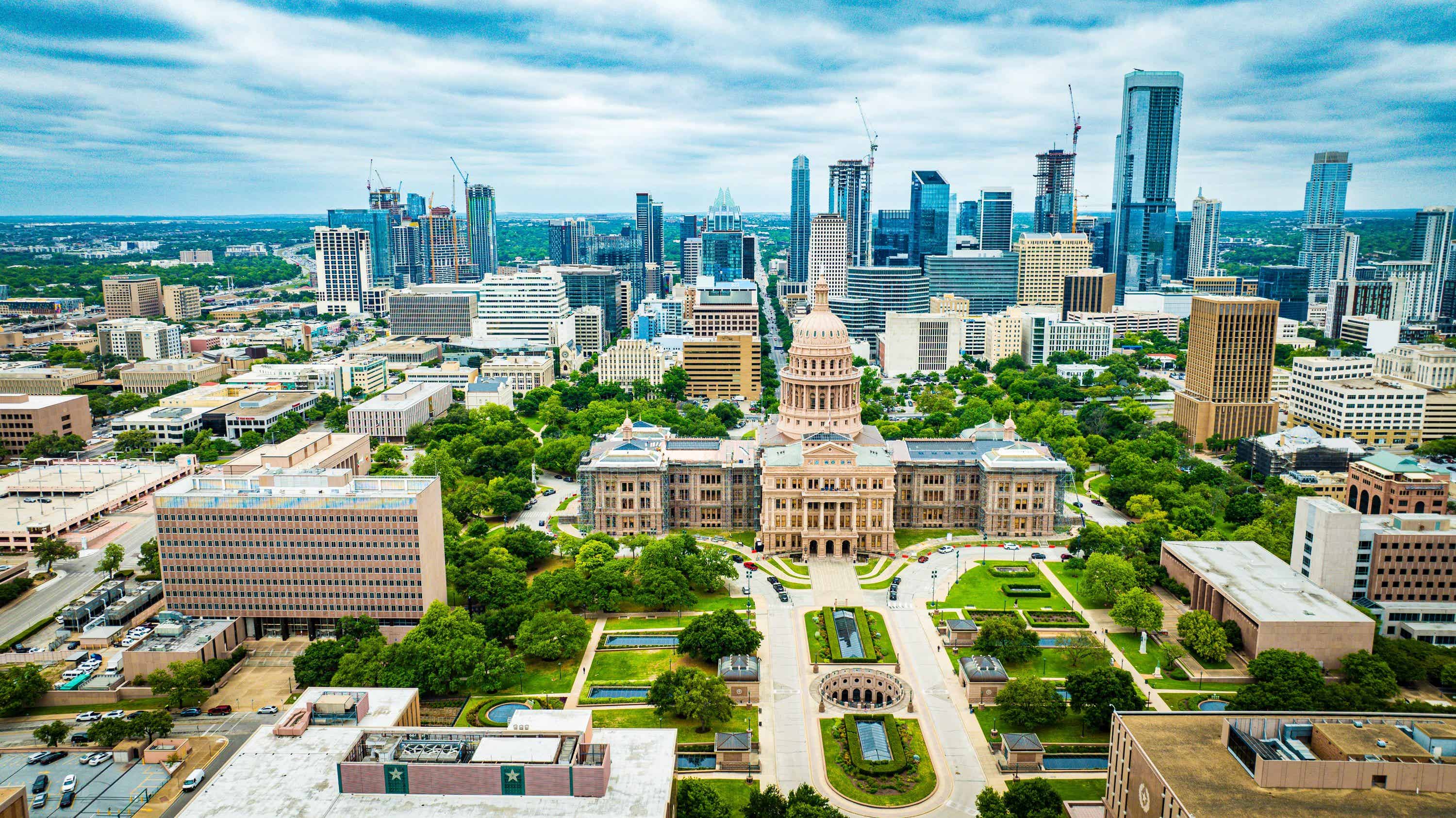 Cheap Flights Phoenix to Austin from $91 | Priceline