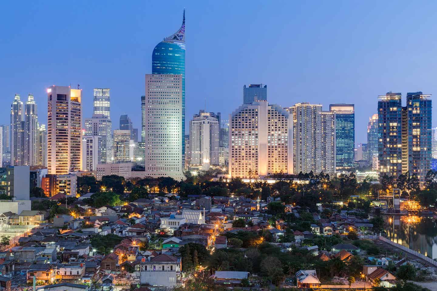 Cheap Flights to Indonesia from $334 | Priceline