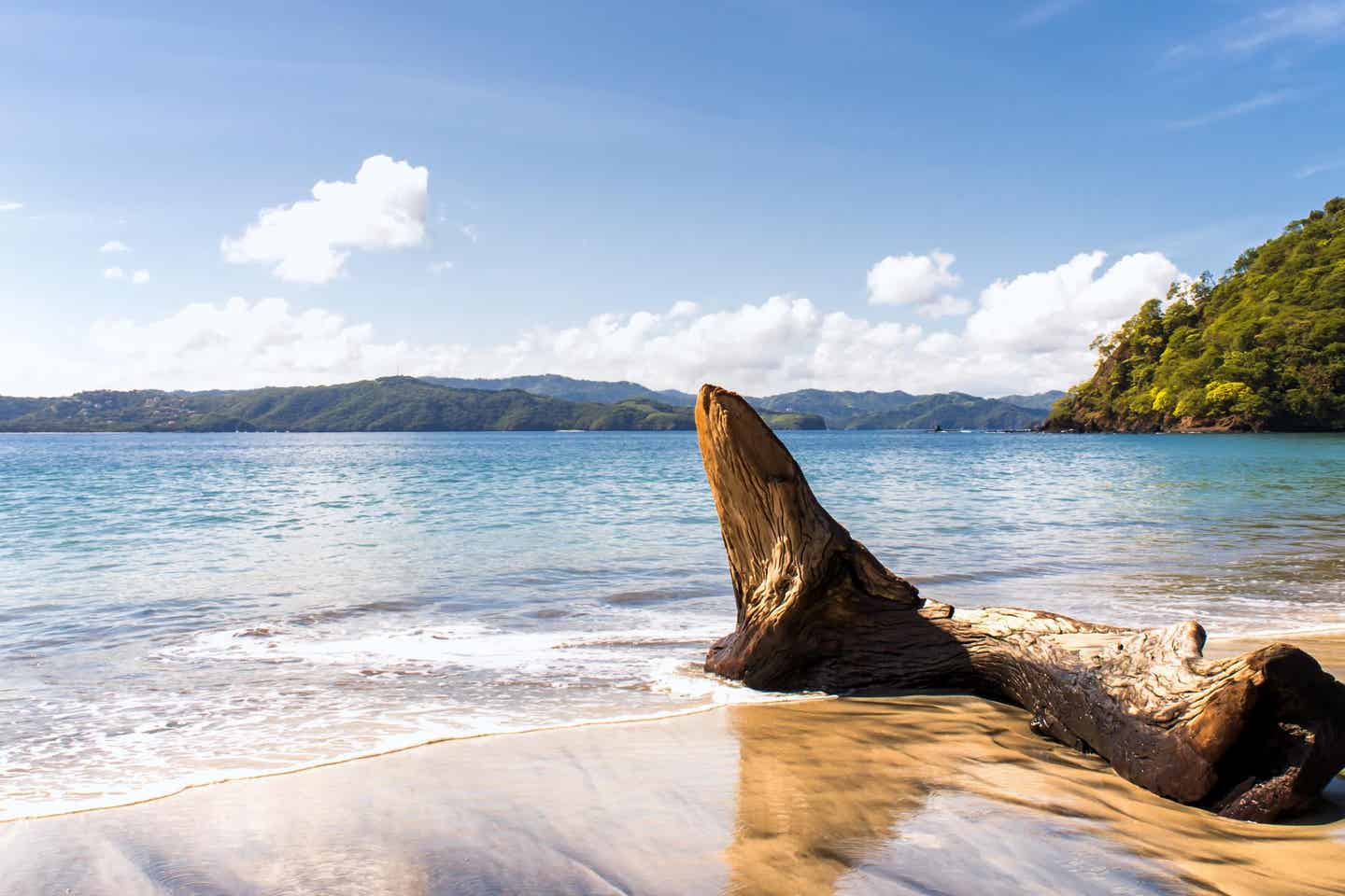 Cheap Flights Los Angeles to Liberia from $243 | Priceline