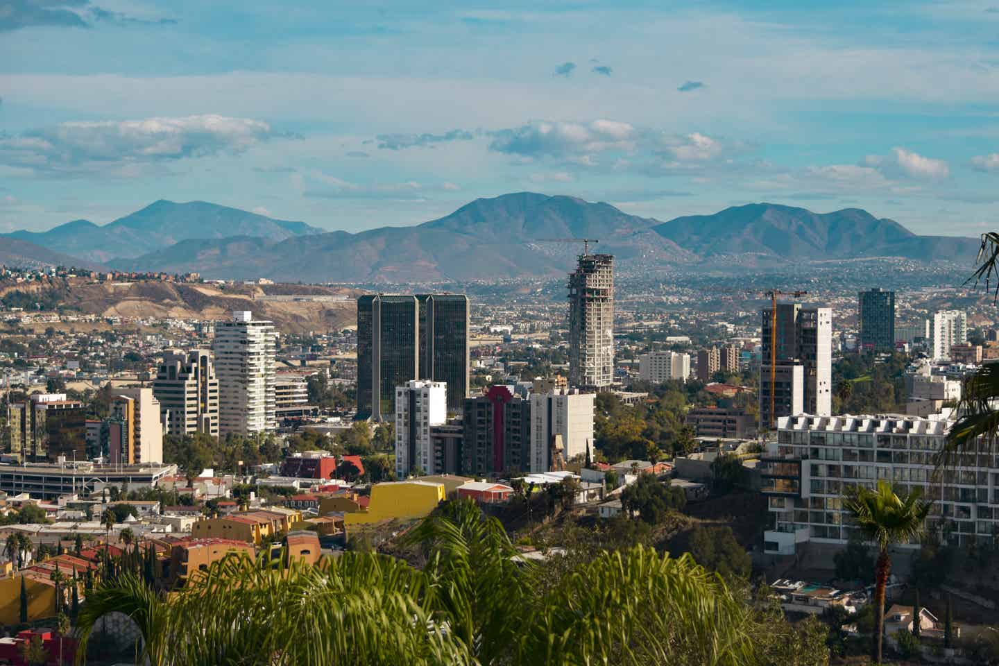 Cheap Flights Leon Los Aldama to Tijuana from $182
