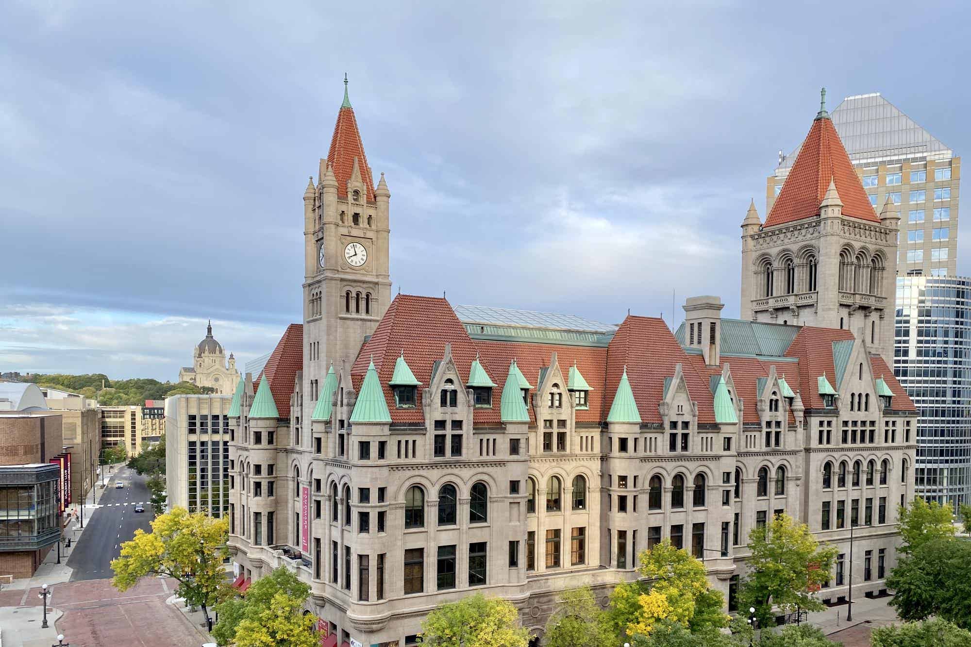 Cheap Flights Denver to Minnesota from $75 | Priceline