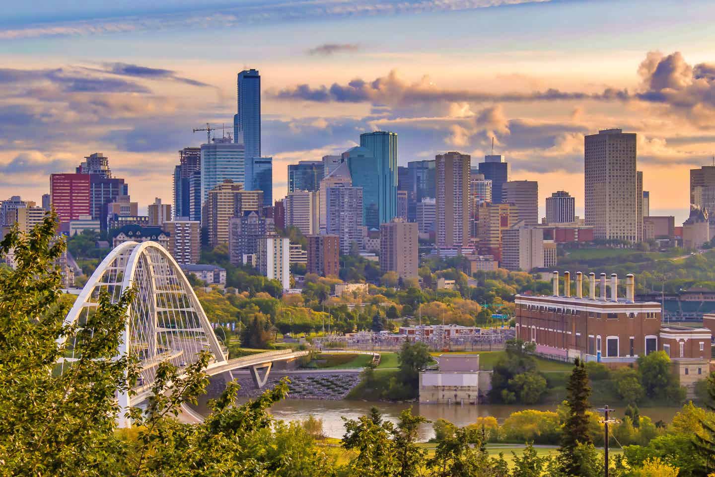 Cheap Flights Toronto Pearson YYZ to Edmonton YEG from $125